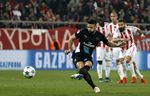 Hat-trick Giroud Loloskan Arsenal