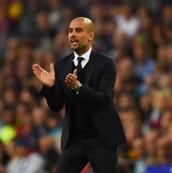 Beckenbauer: MU Klub Besar, Guardiola Bisa Saja Tertarik