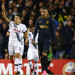 Lamela Hat-trick, Spurs Hantam Monaco 4-1