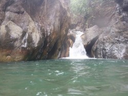 Sentul Punya Air Terjun yang Segar untuk Akhir Pekan