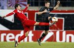 Liverpool Juara Grup B Liga Europa