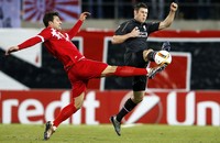Dalam pertandingan ini soccernet mencatat Liverpool menguasai ball possesion 65:35 persen. Lee Smith/Reuters/detikFoto.