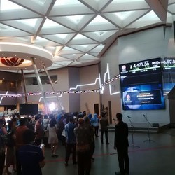 Produsen Larutan Cap Kaki Tiga Luncurkan 75 Produk Baru Tahun Depan