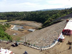 Aturan Baru Jokowi Permudah Bebaskan Hutan untuk Infrastruktur