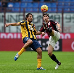 Milan Imbang 1-1 Lawan Tim Juru Kunci Verona