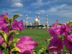 Mengagumi Indahnya Masjid Agung Kisaran di Asahan