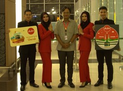 Mulai Hari Ini, Indonesia AirAsia X Layani Penerbangan Umrah