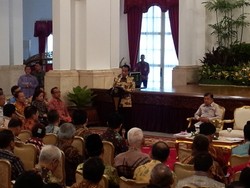 Jokowi ke Pemda: Jangan Kebanyakan Bentuk Tim!