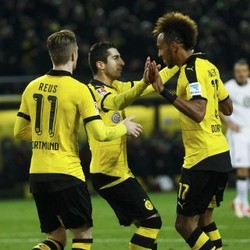Dortmund Hempaskan Eintracht 4-1