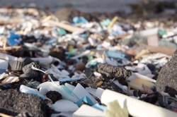 Mungkin Ini Pantai Paling Kotor di Dunia