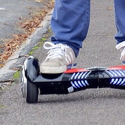 Geger Hoverboard, Mainan Canggih yang Dianggap Berbahaya