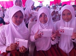 Pelajar Perbatasan dan Pulau Terluar Kini Bisa Menabung Lewat Agen Laku Pandai