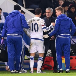 Hazard Tak Lanjutkan Pertandingan, Mourinho: Cederanya Pasti Serius