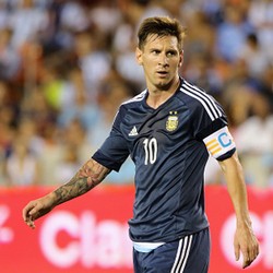 Penampilannya di Timnas Terus Dikritik, Messi Serang Balik Fans Argentina