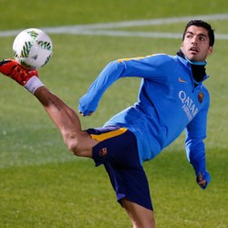 Main Kasar pun Takkan Menghentikan Suarez