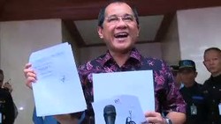 Fahri Hamzah Teken Penonaktifan Akbar Faizal dari MKD