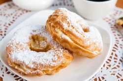 Choux dan Marveilleux, Pastry Klasik Prancis yang Kembali Populer (2)