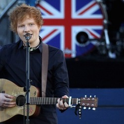 Ed Sheeran Tinggalkan Facebook & Instagram