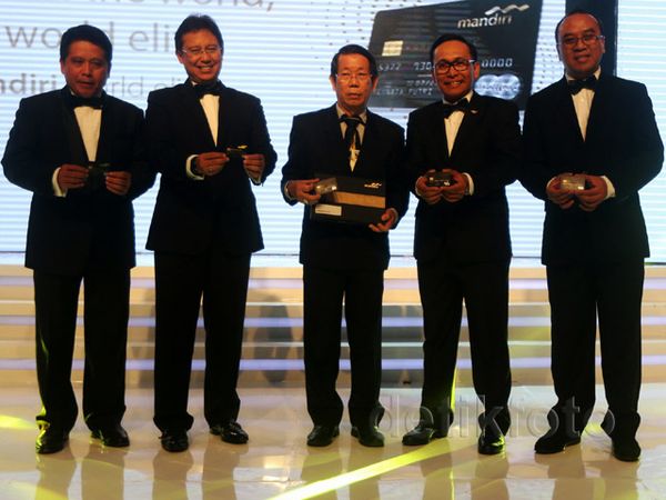 Bank Mandiri Luncurkan Kartu Kredit World Elite