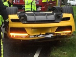 Dites Calon Pembeli, Audi R8 Anyar Ini Terbalik