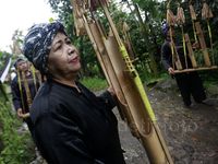 Wisata Budaya di Kampung Sindangbarang Bogor
