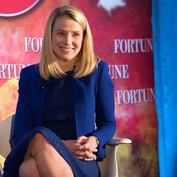 CEO Cantik Yahoo Hamburkan Rp 98 Miliar untuk Pesta