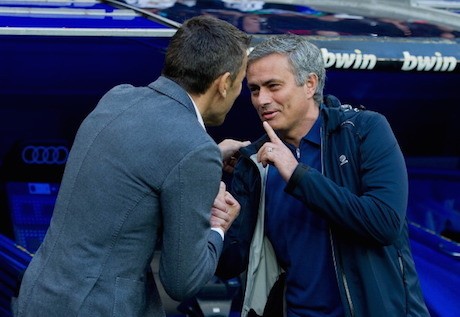Siapa Berikutnya Pakai Jasa Mourinho?