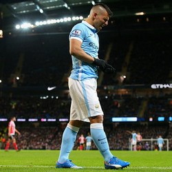 Sudah Berlatih Lagi, Aguero Berpeluang Tampil Lawan Arsenal