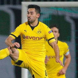 Soal Kontrak Baru Guendogan, Dortmund: Nanti Dulu