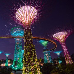 Berburu Aura Magis dari Keindahan Malam