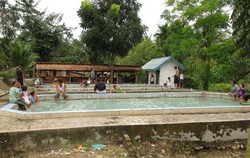 Hangatnya Berendam di Pemandian Air Panas Embun Pagi, Sumut