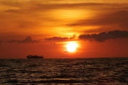 Sunset Emas di Kepulauan Selayar