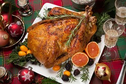 Restoran di Hotel Berbintang Ini Sediakan Roasted Beef dan Turkey untuk Santap Istimewa (1)