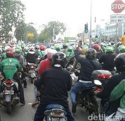Menhub Larang Go-Jek, BPKN Protes