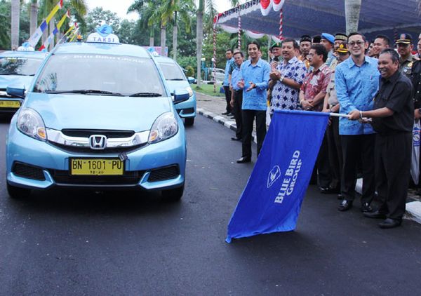 Blue Bird Hadir di Bangka Belitung Blue Bird Hadir di Bangka Belitung