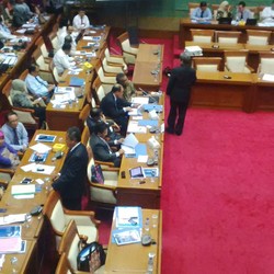 Rapat Sampai Tengah Malam, Komisi XI Setujui Kenaikan Anggaran BI Rp 9,5 T