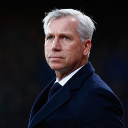 Soal Pengganti Mourinho, Alan Pardew Juga Dinilai Cocok