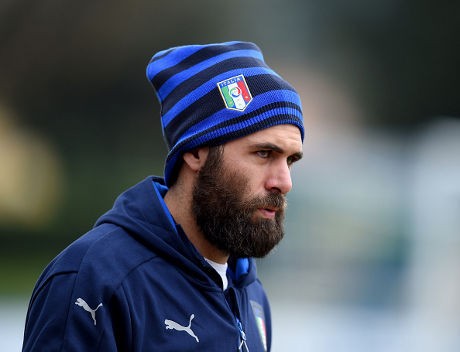 Sirigu Buka Kans Hengkang dari PSG