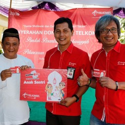 Kartu As Jadi Kartu Seluler Anak Santri