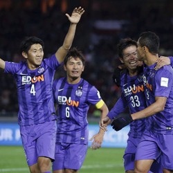 Kalahkan Guangzhou, Sanfrecce Rebut Tempat Ketiga