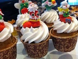 Menu Natal: Keharuman Kayu Manis Berpadu dengan Sirloin Steak dan Cupcake