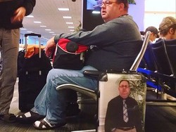 Cara Unik Agar Koper Tak Tertukar Saat Traveling