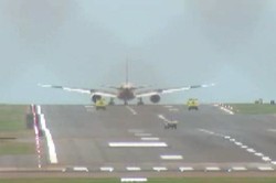 Pesawat Jetstar Melbourne - Singapura Mendarat Darurat di Darwin