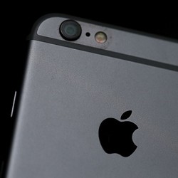 Butuh 800 Orang untuk Lahirkan Kamera iPhone