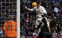 Cristiano Ronaldo mencetak dua gol dalam pertandingan ini. Sergio Perez/Reuters/detikFoto.