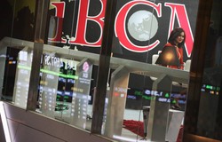 Diselimuti Sentimen Negatif, IHSG Turun 16 Poin