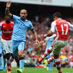 Duel di Emirates Stadium Akan Berakhir Seri?