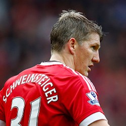 Balas Kritik, Schweinsteiger: Aku Bukan Usain Bolt