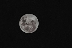 Setelah 38 Tahun, Hari Natal 2015 akan Diterangi Bulan Purnama Langka