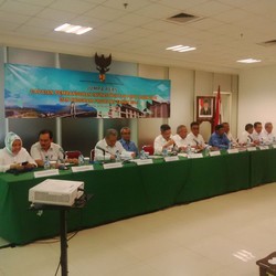 Pemerintah Bangun 497 Km Jalan Hingga 13 Bendungan Baru di 2015